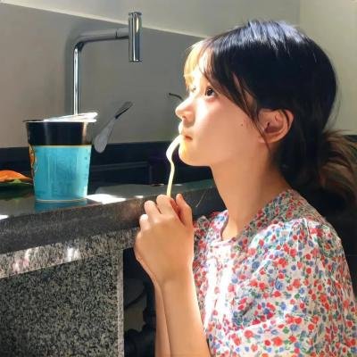 蕾丝边吸你血